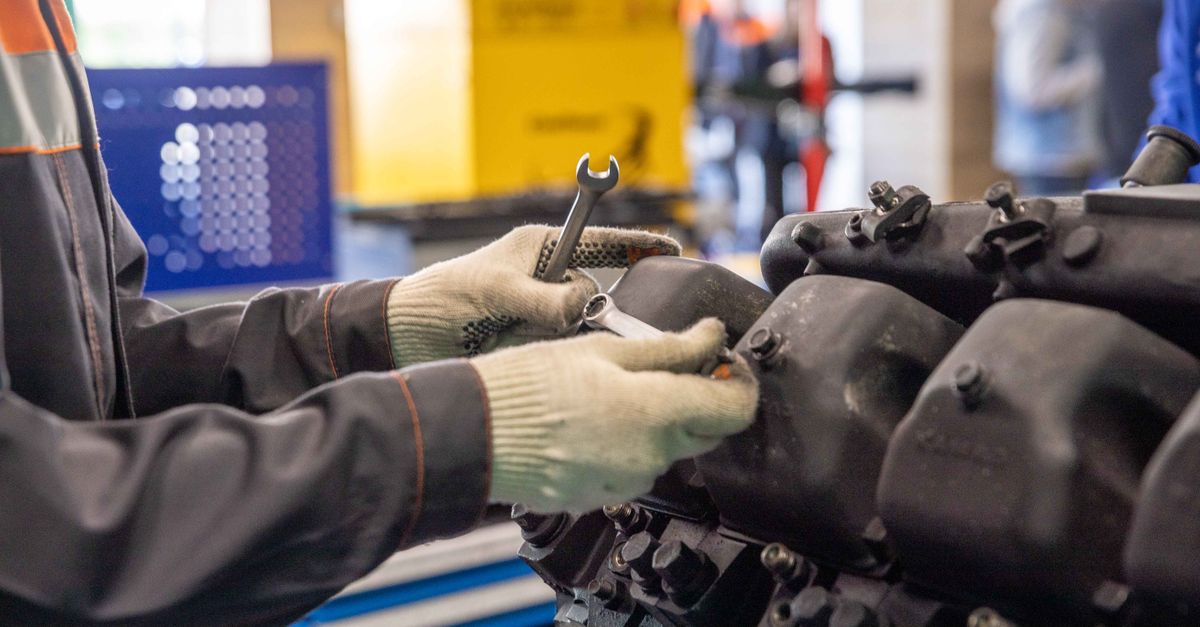locksmith service technician — Fresh Meadows Locksmith